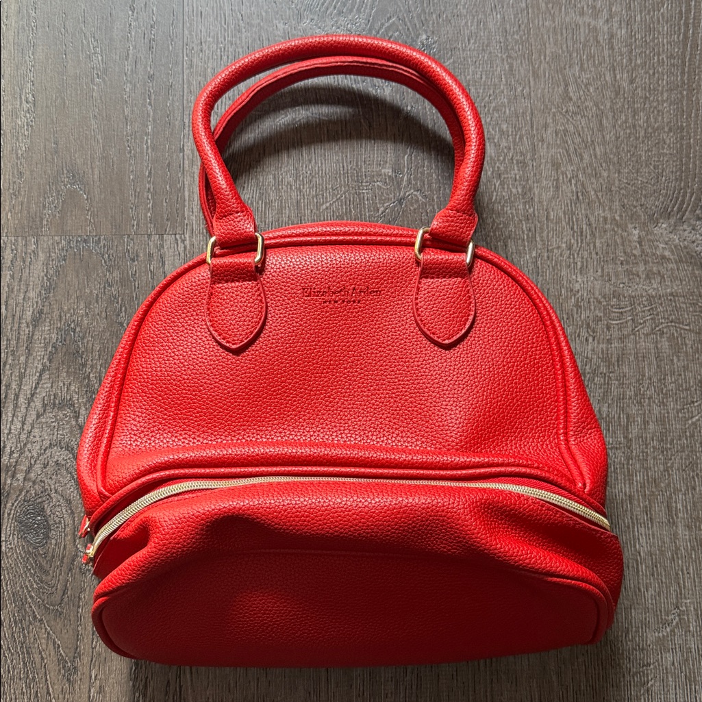 Elizabeth Arden Red Cosmetic Bag Elizabeth Arden Red Cosmetic Bag